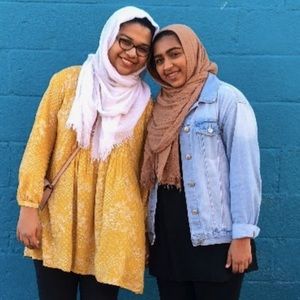 Meet your Posher, Fatima